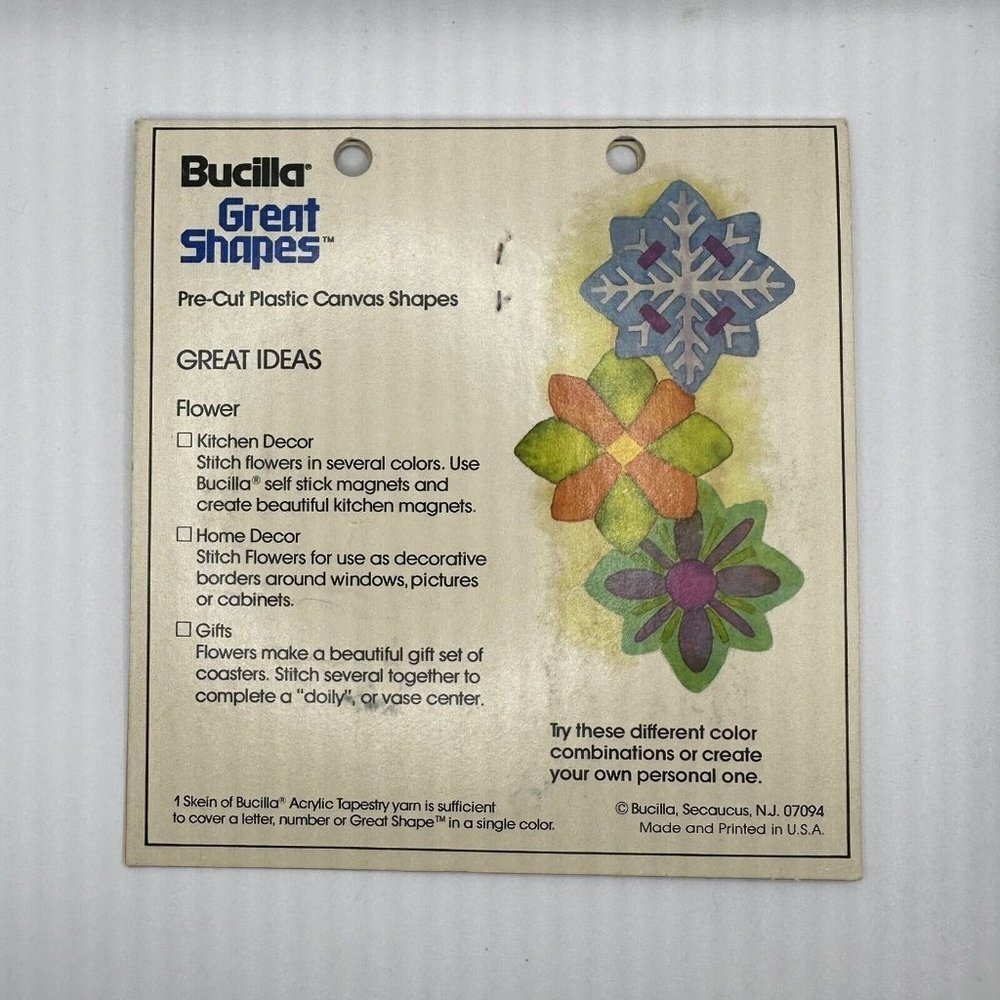 Vintages Bucilla Great Shapes 1982 Pre-Cut Plastic Canvas Shapes Flower No 5621 - Picture 7 of 9